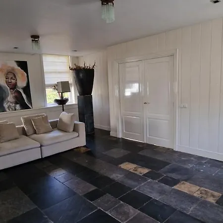 Van Gogh, Part Of Ams-boutique Bnb *