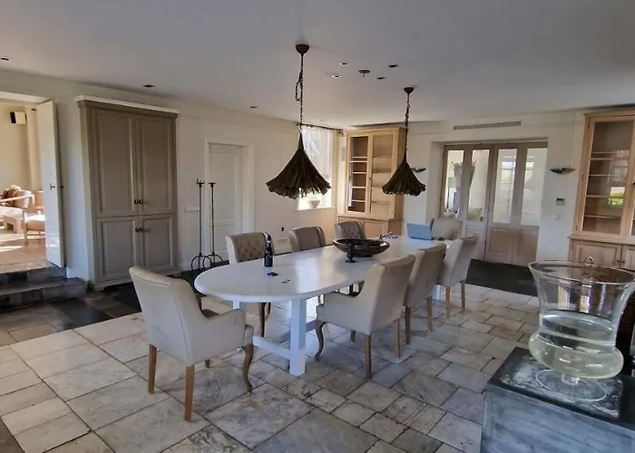 Van Gogh, Part Of Ams-boutique Bnb فندق مبيت وإفطار أوستزان